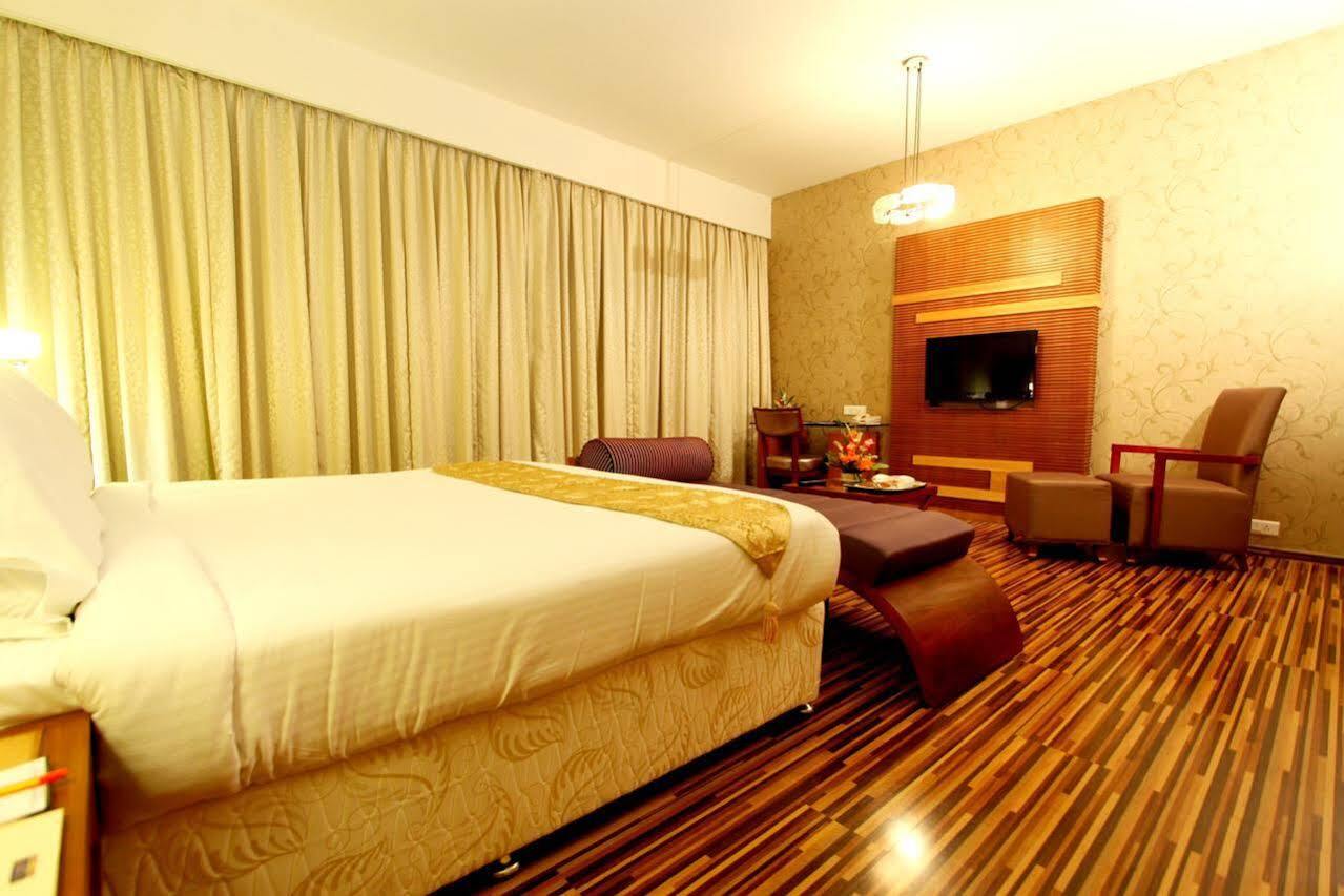 सहारा St Laurn The Spiritual 5*